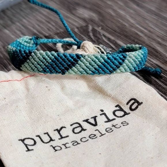 Pura vida flat braid bracelet - Picture 1 of 2